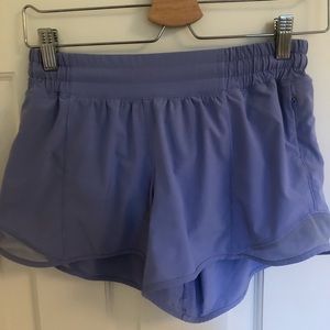 Lululemon Hotty Hot Low-Rise Short 4”